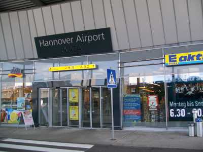 Edeka Markt am Flughafen Hannover
